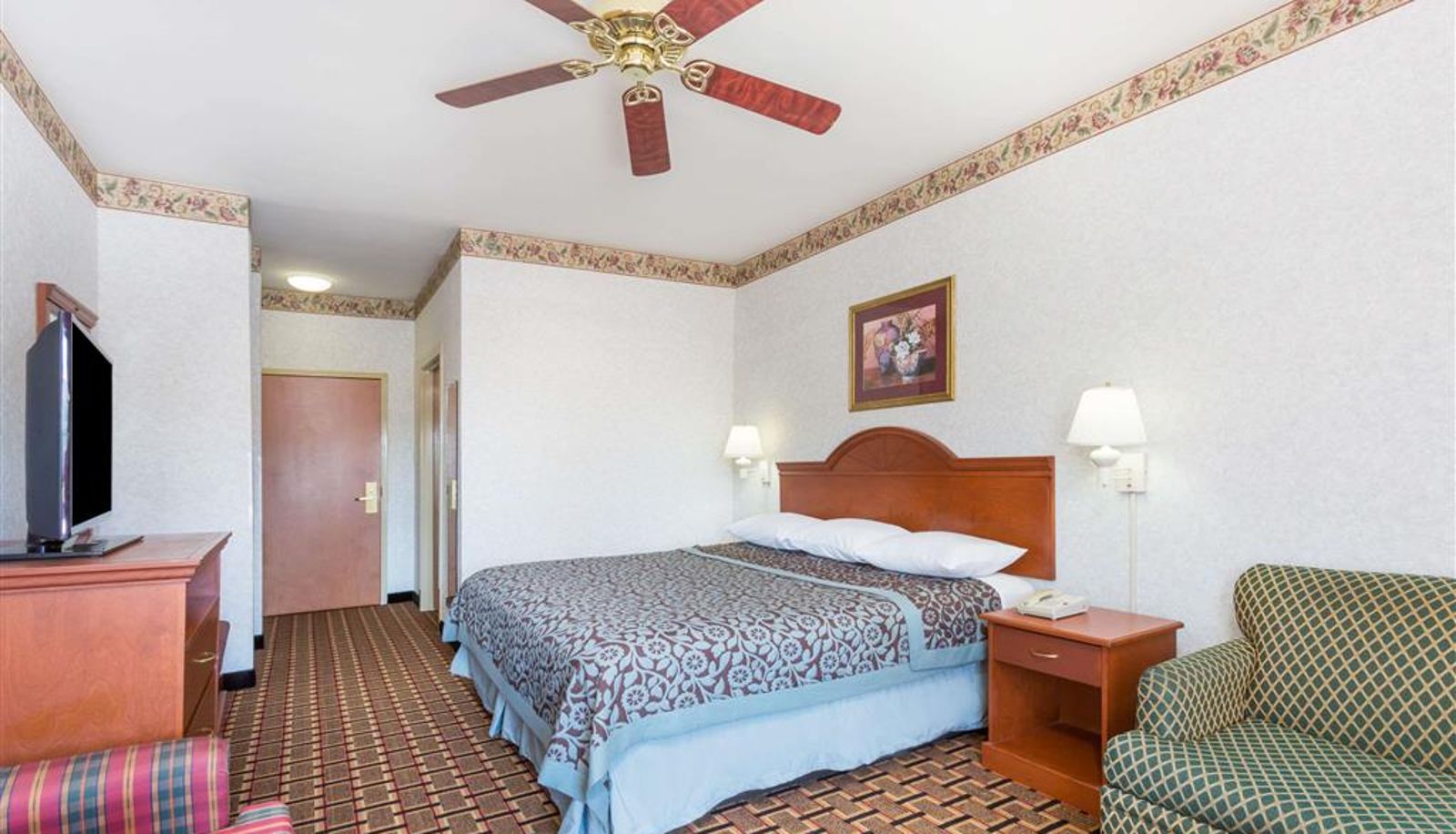 Zimmer - Days Inn by Wyndham Glen Allen/Richmond North