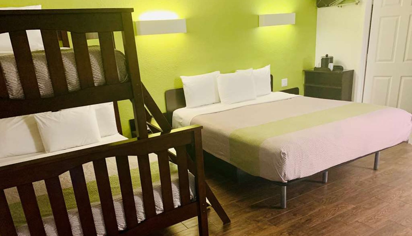 Chambre standard (double) - MOTEL 6 MONTEREY DOWNTOWN