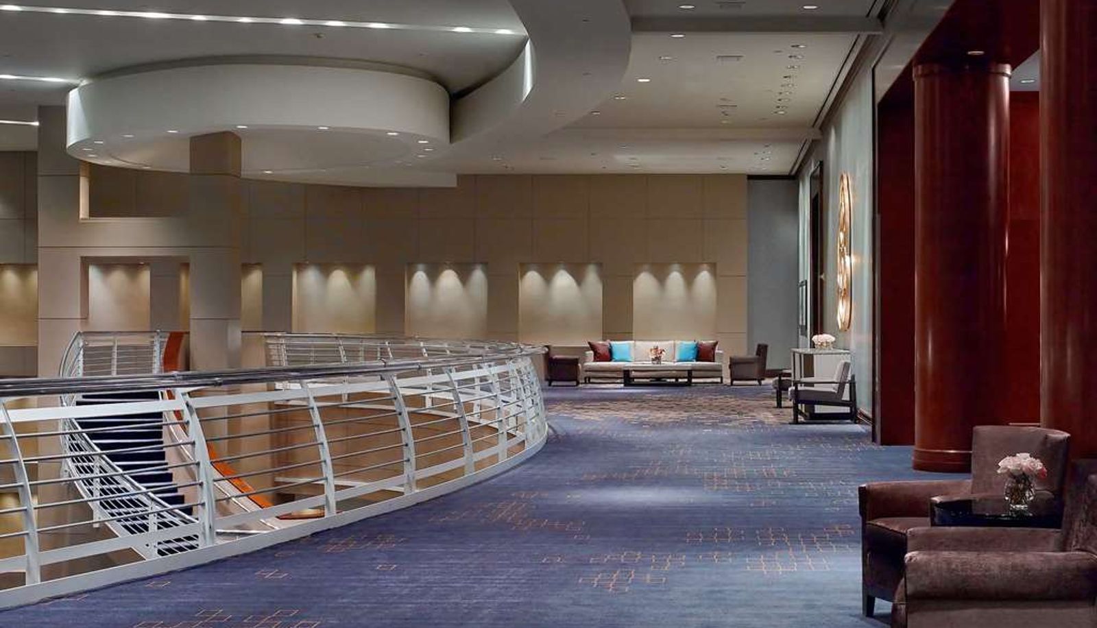 Hall - The Royal Sonesta Houston Galleria