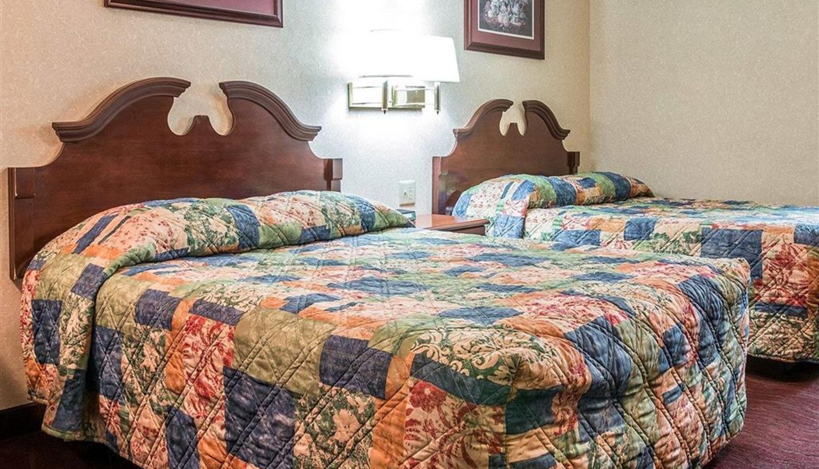 Zimmer - Rodeway Inn Madison Heights - Detroit