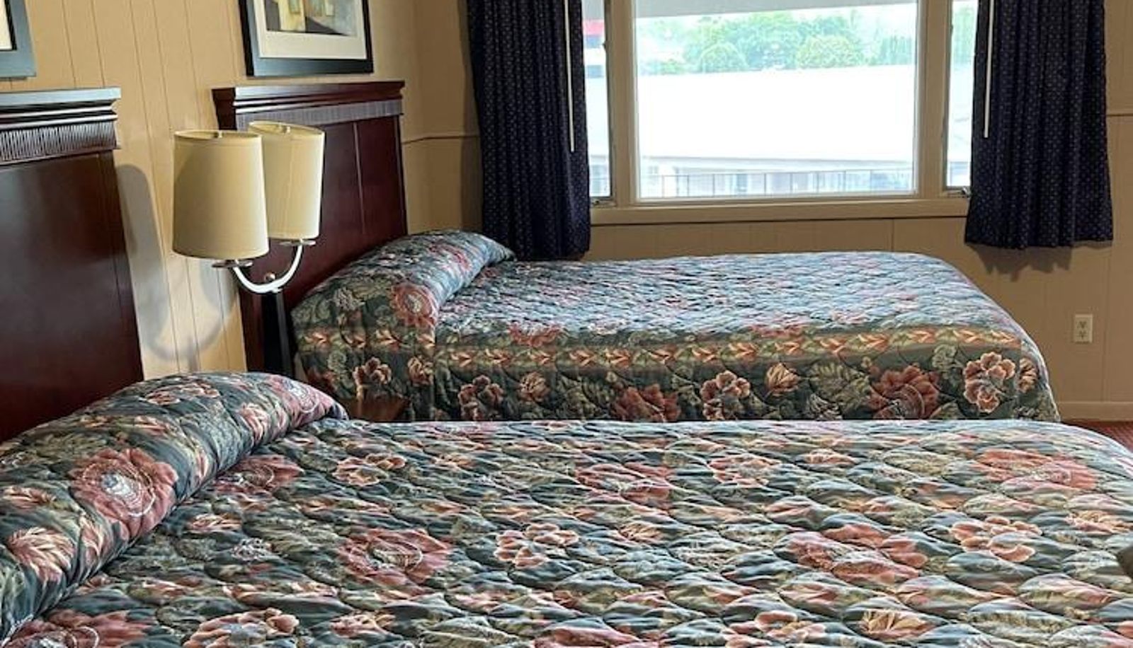 Apartment - KNIGHTS INN HORSEHEADS