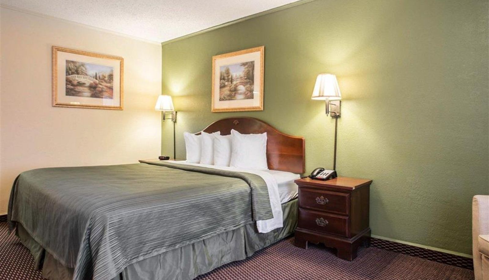 Room - Rodeway Inn Harbison Area