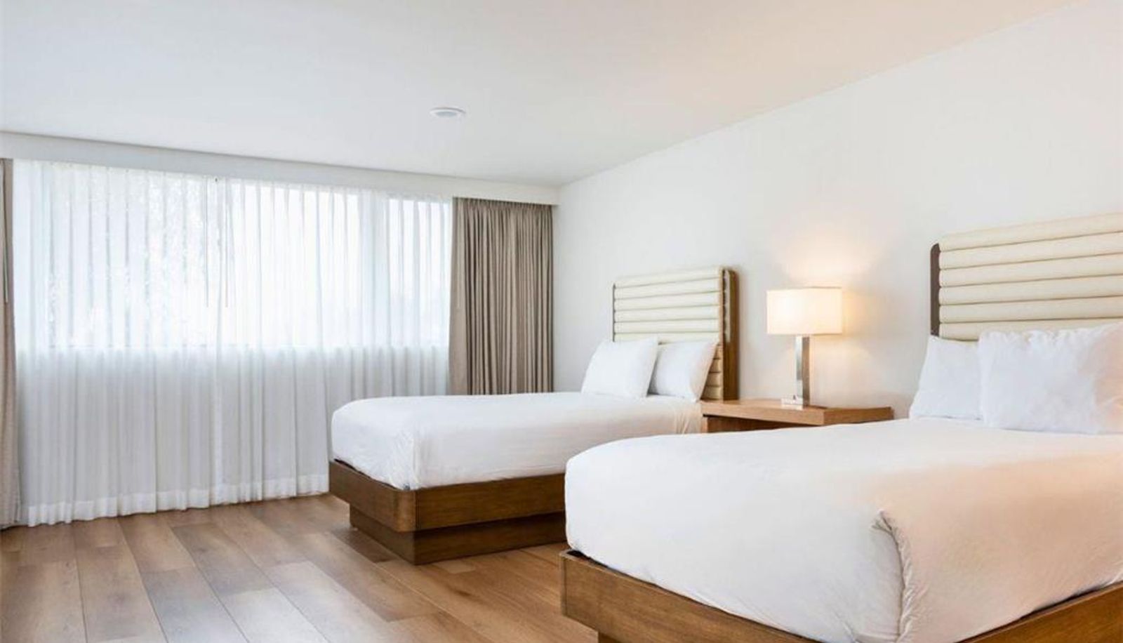 Zimmer - Luxe Sunset Boulevard Hotel