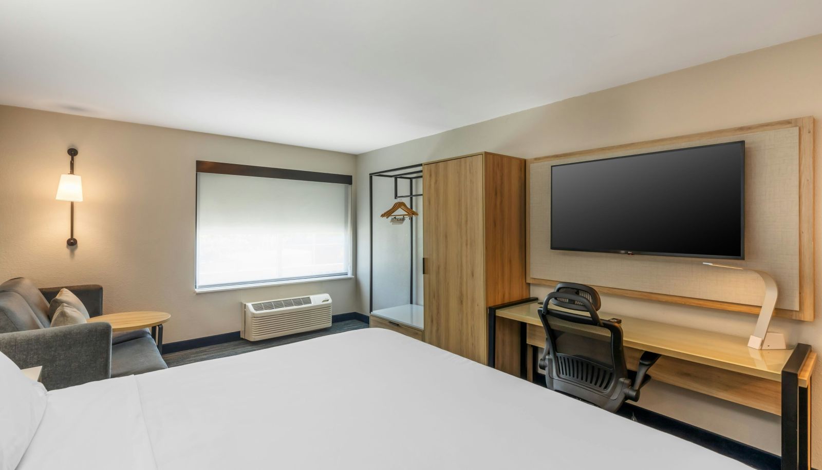 Zimmer - City Express by Marriott Duluth