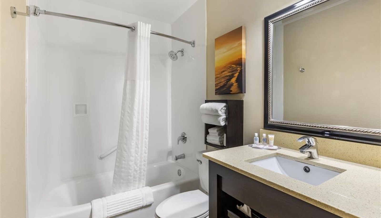 Zimmer - Comfort Inn San Diego Old Town