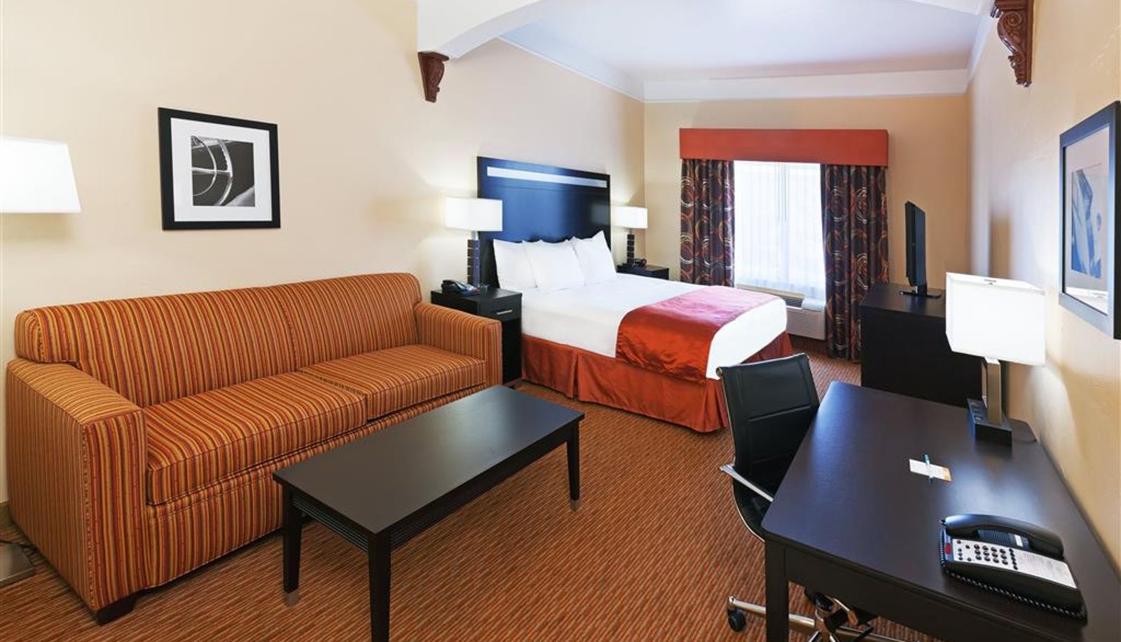 Zimmer - La Quinta Inn & Suites by Wyndham OKC North - Quail Springs