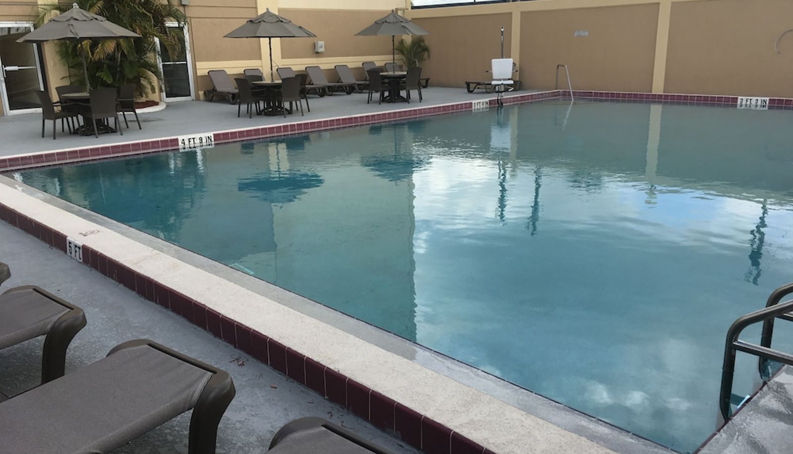 Pool - Holiday Inn ORLANDO NORTH - WINTER PARK by IHG