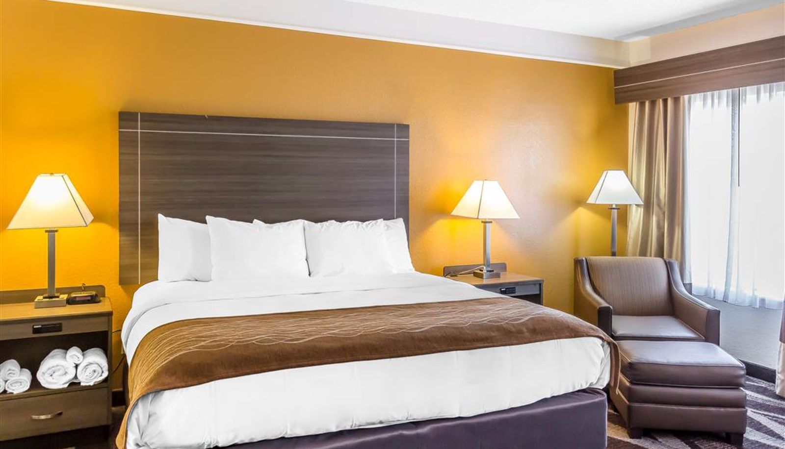 Chambre - Comfort Inn near Frost Bank Center