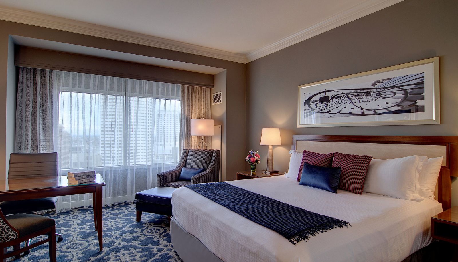 Room - Loews New Orleans Hotel