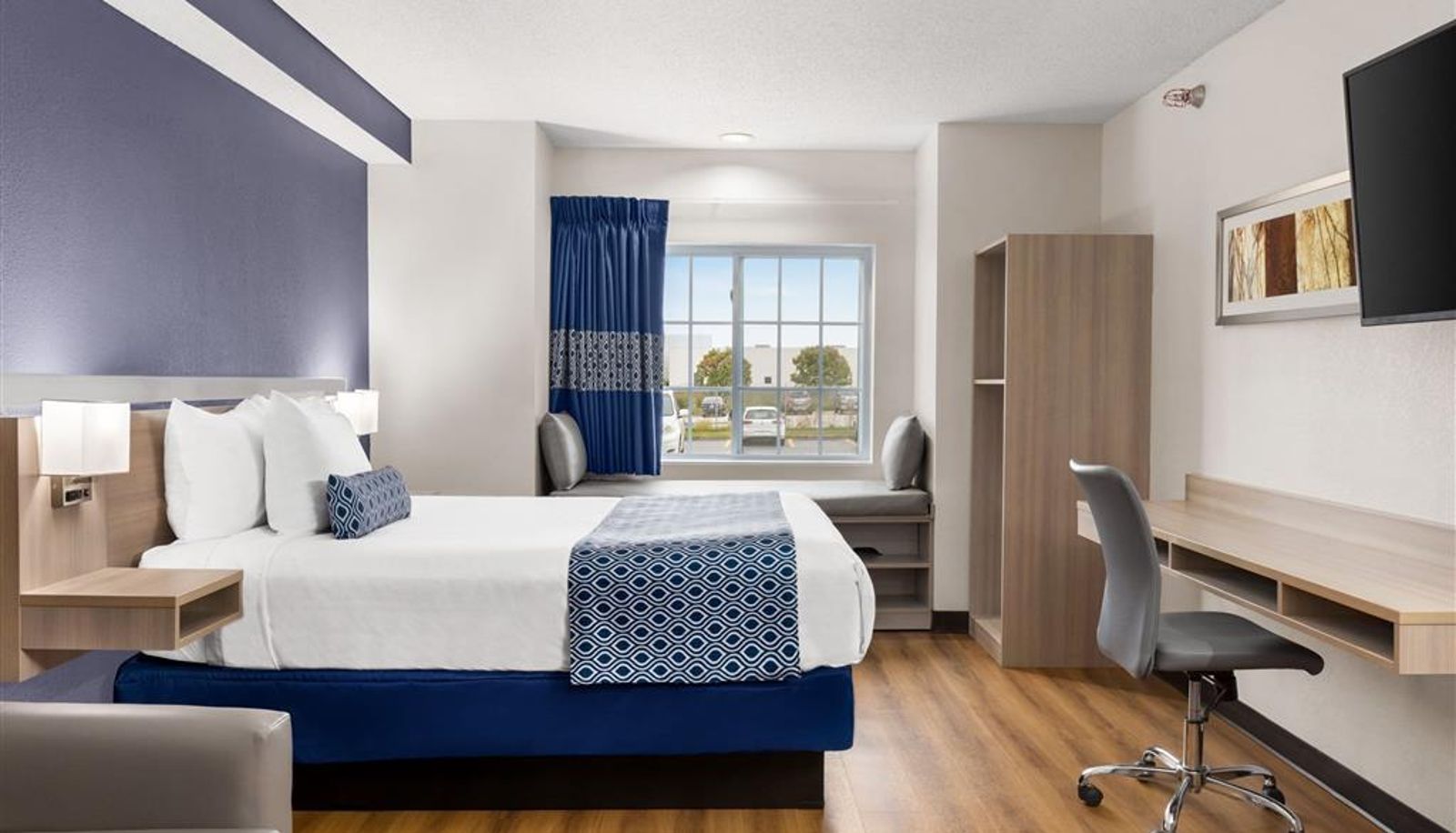 Camera - Microtel Inn & Suites by Wyndham Lincoln