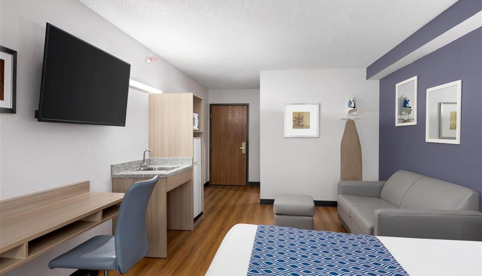 Room - Microtel Inn & Suites by Wyndham Lincoln