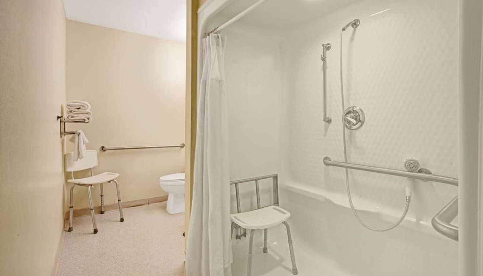 Habitación - Microtel Inn & Suites by Wyndham Atlanta Airport