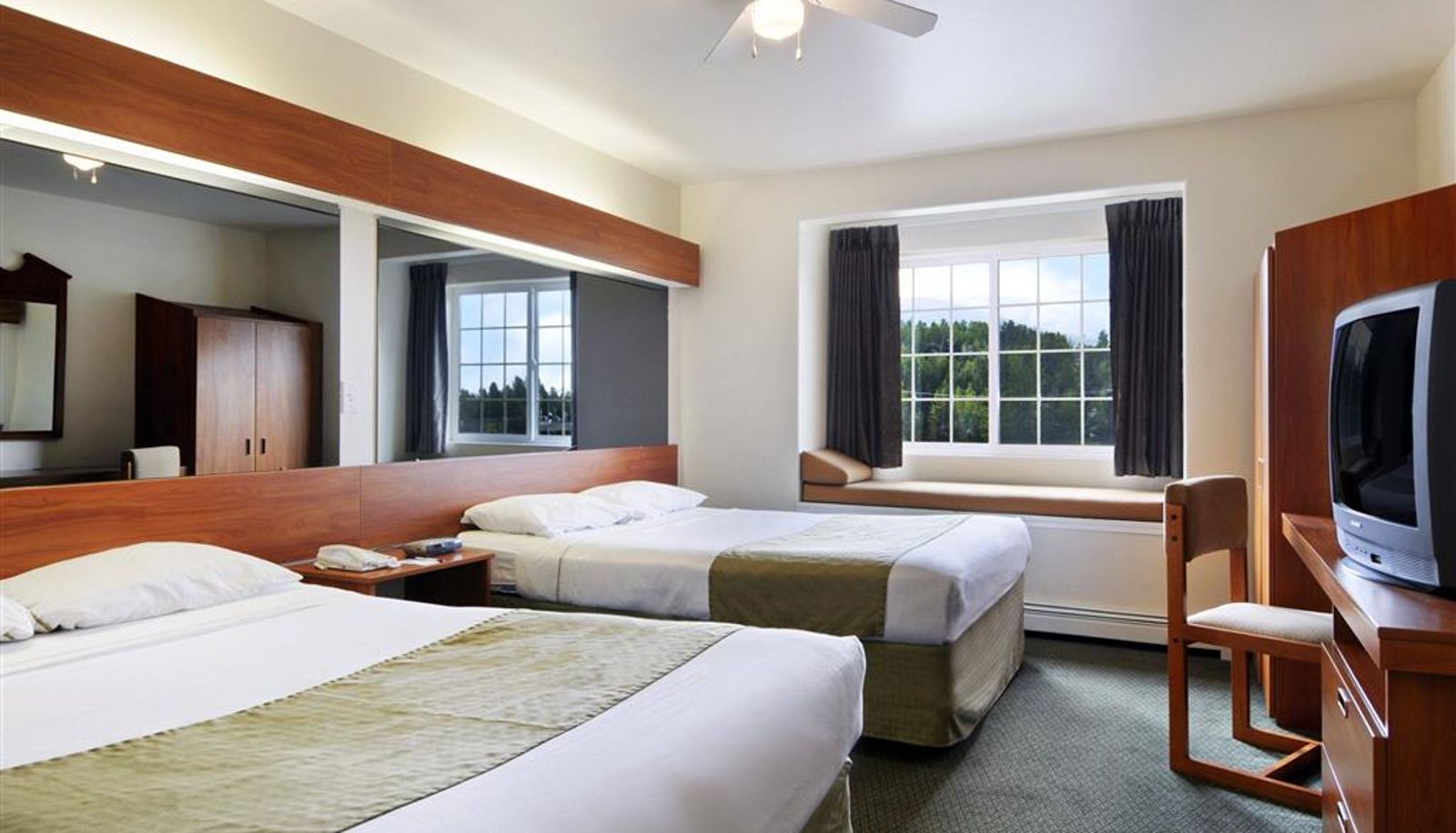 Zimmer - Microtel Inn & Suites by Wyndham Eagle River/Anchorage Are