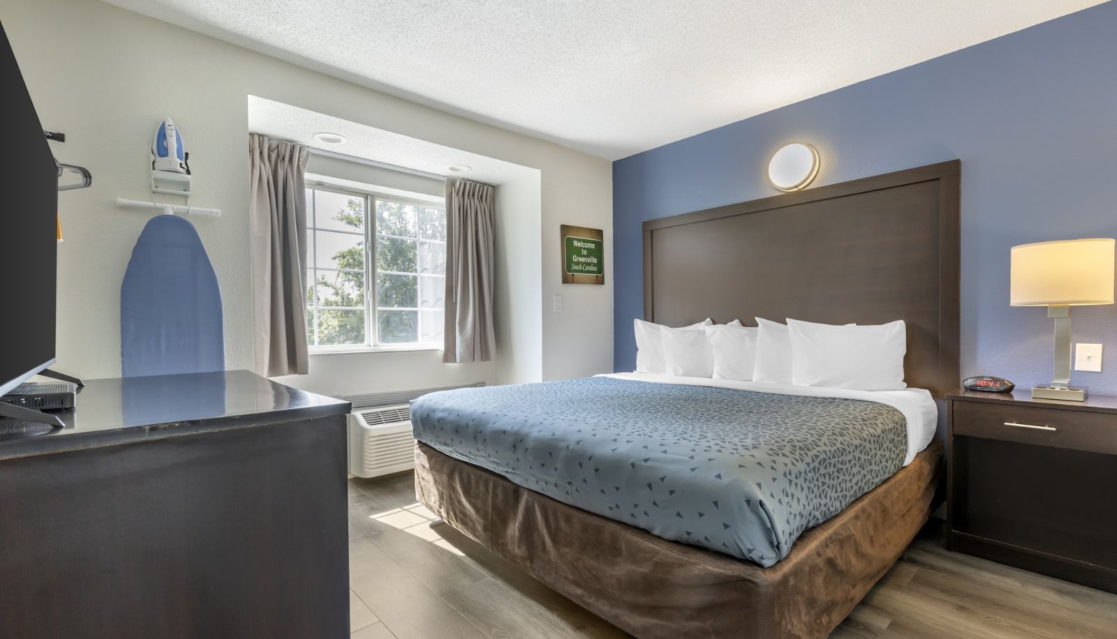 Room - Garner Hotel GREENVILLE EAST by IHG