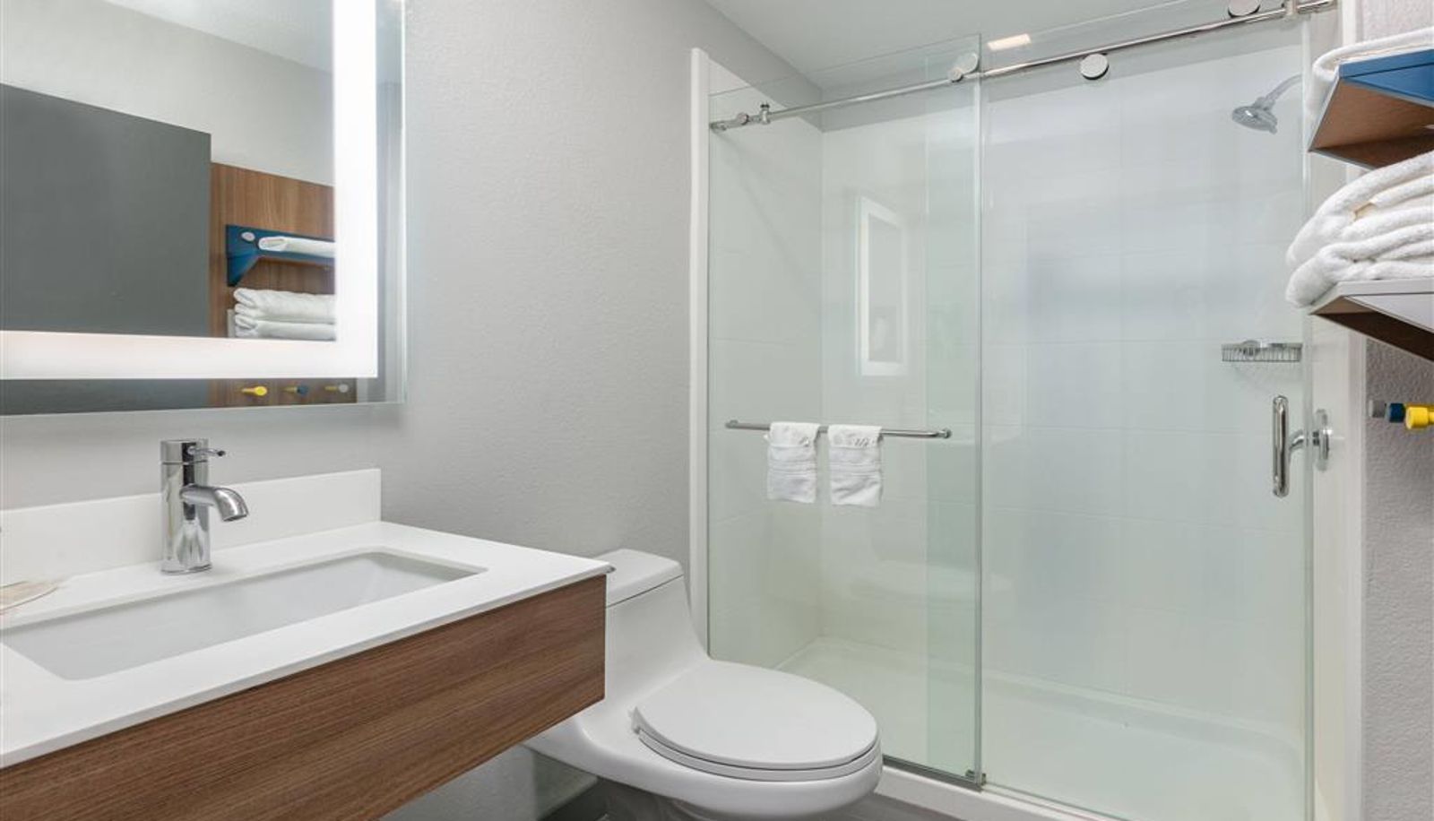 Room - Microtel Inn by Wyndham Beckley