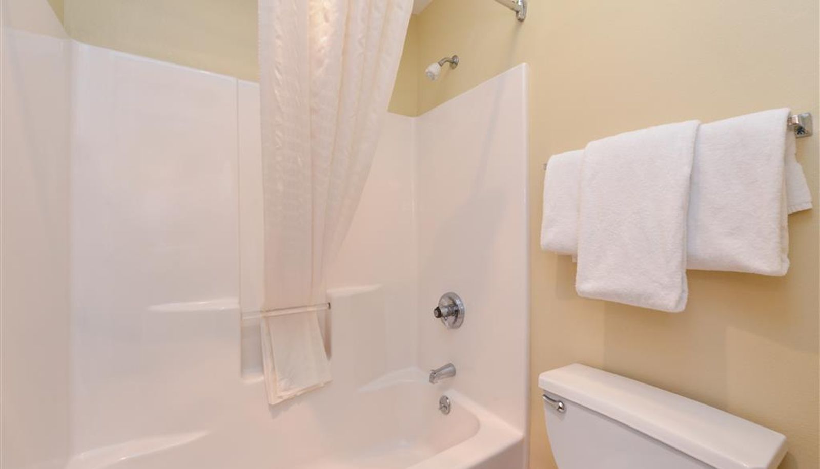 Room - Best Western Canal Winchester Inn - Columbus South East