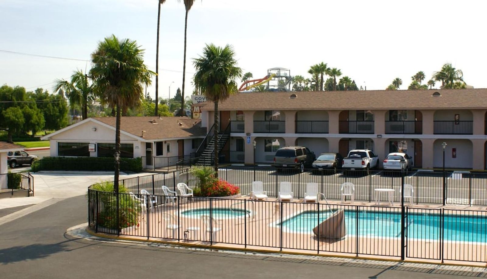 Piscina - Colony Inn