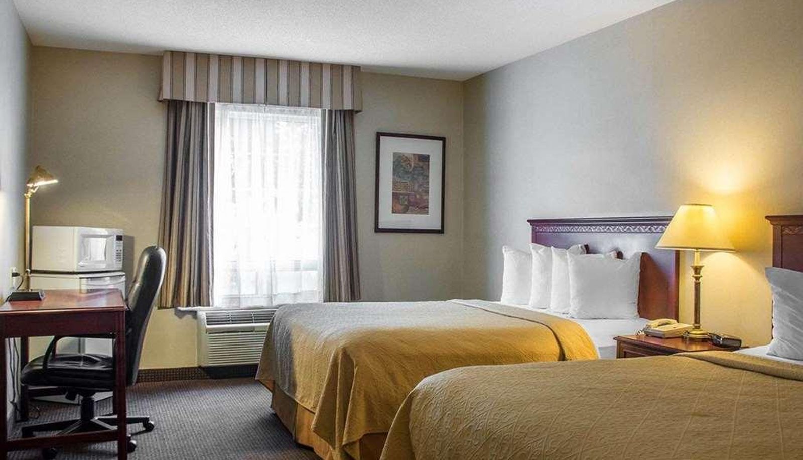 Chambre quadruple - Quality Hotel & Suites