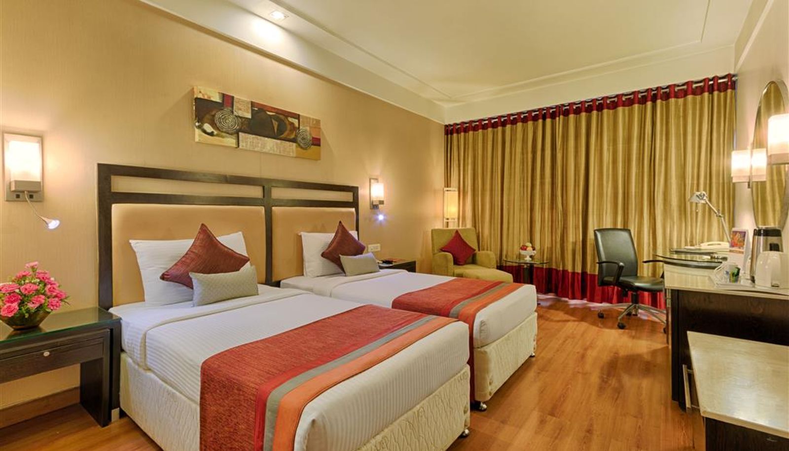 Room - DV ManorQuality Inn