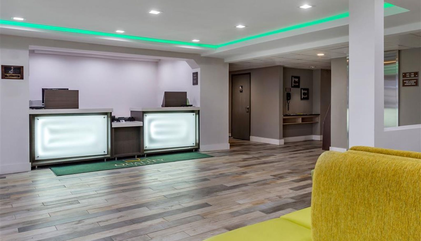 Lobby - QUALITY INN MURFREESBORO
