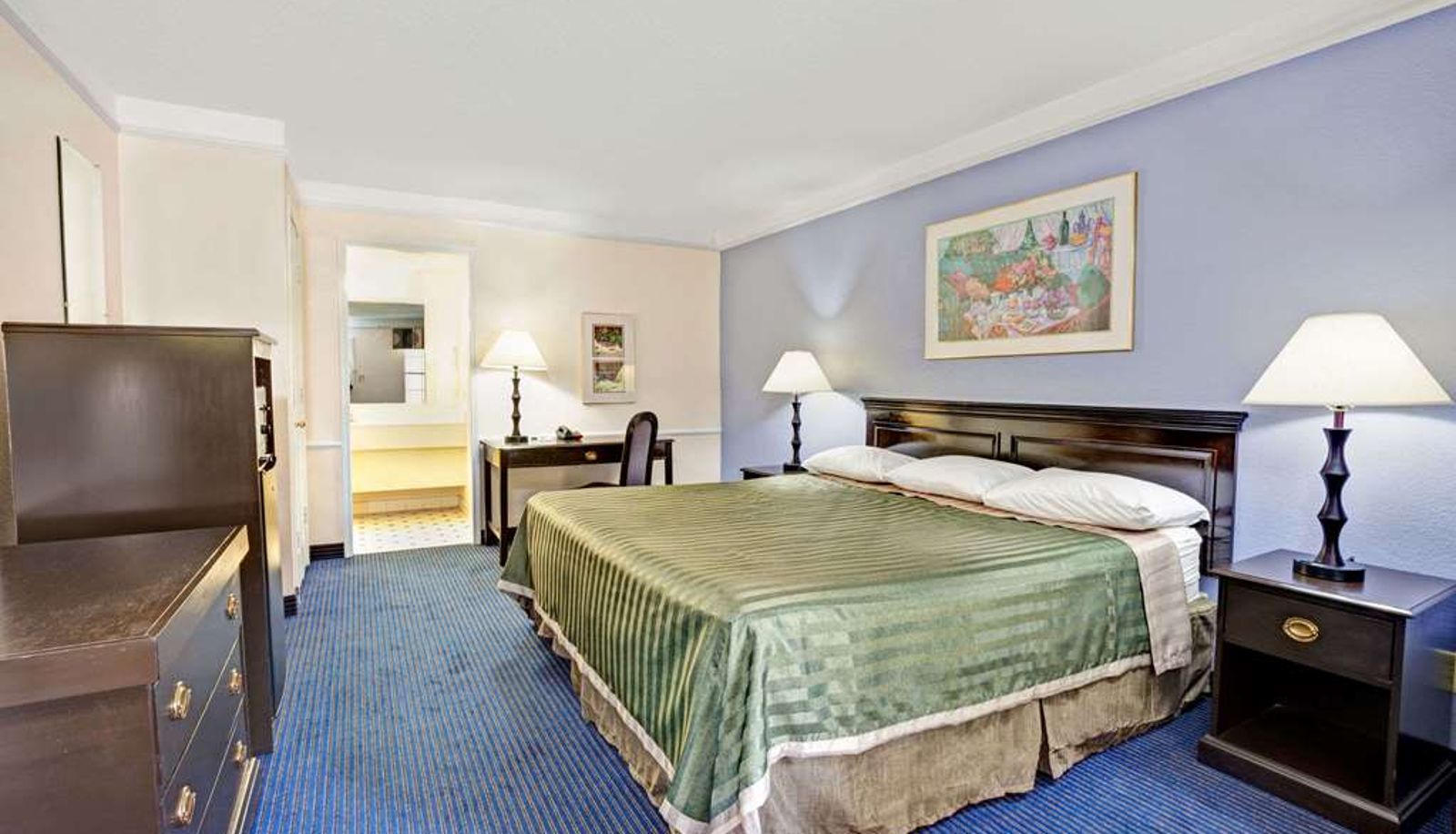 Camera - Travelodge by Wyndham North Richland Hills/Dallas/Ft Worth