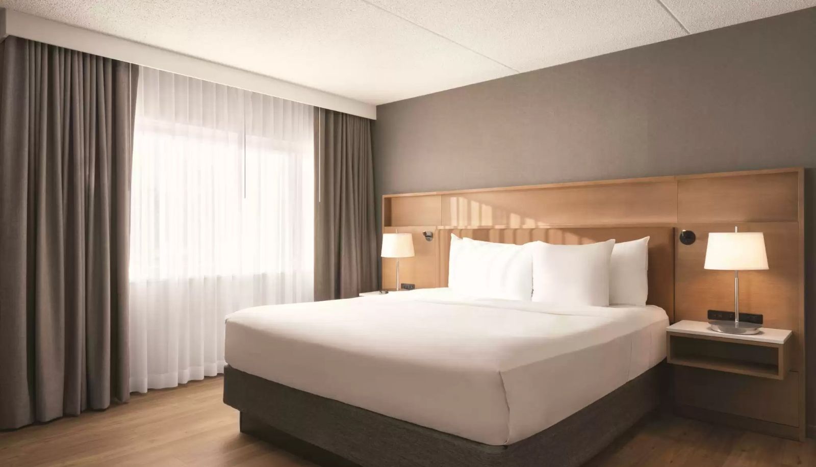 Info - Oneida Hotel