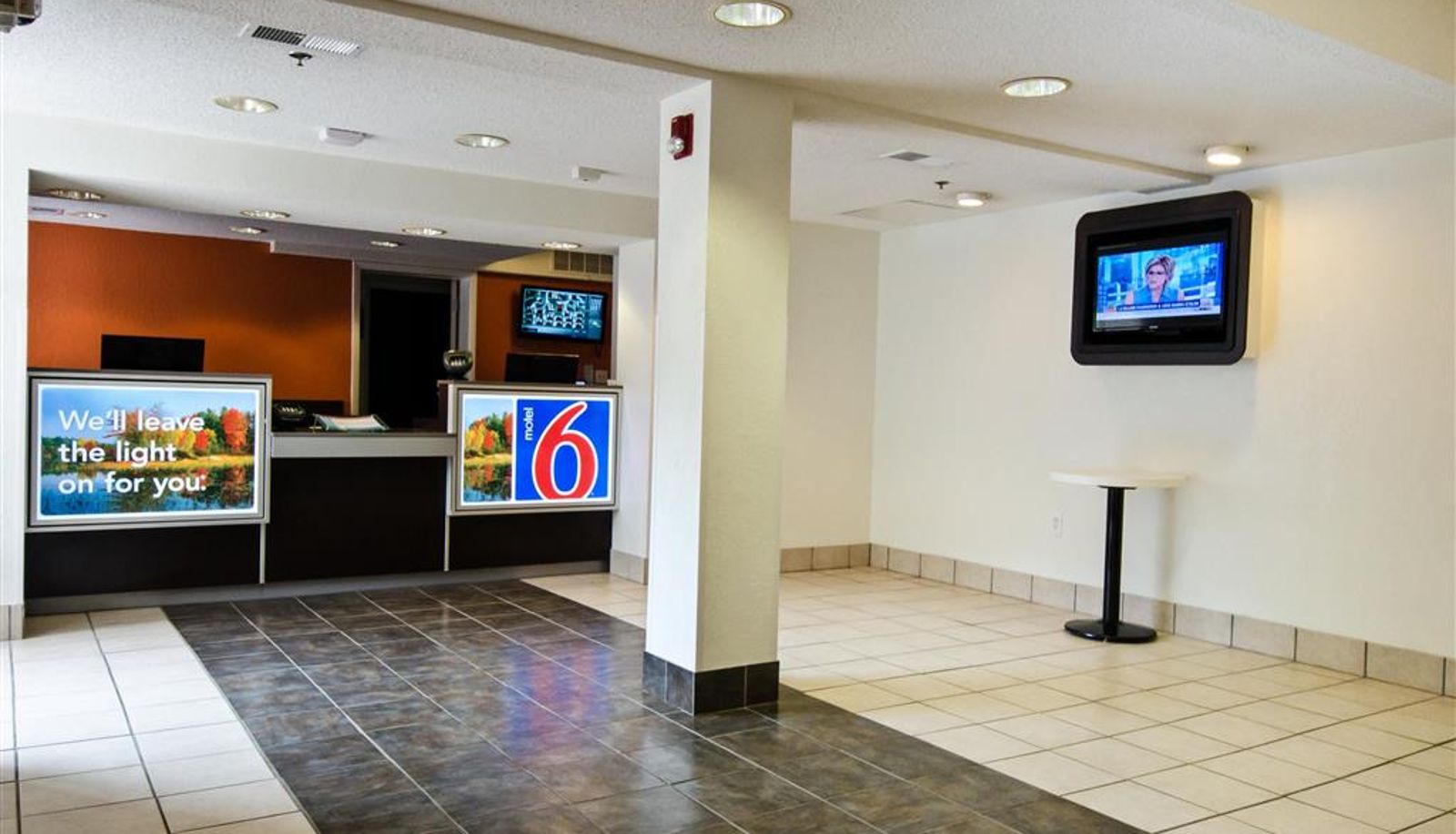 Hal - Motel 6 Washinigton DC SW-Springfid