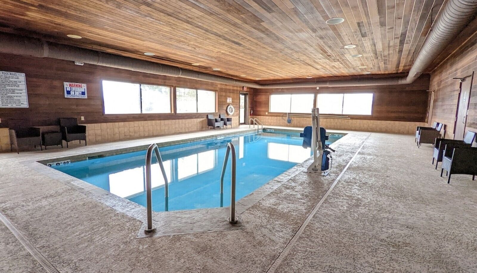 Pool - Cobblestone Inn & Suites - Merrill