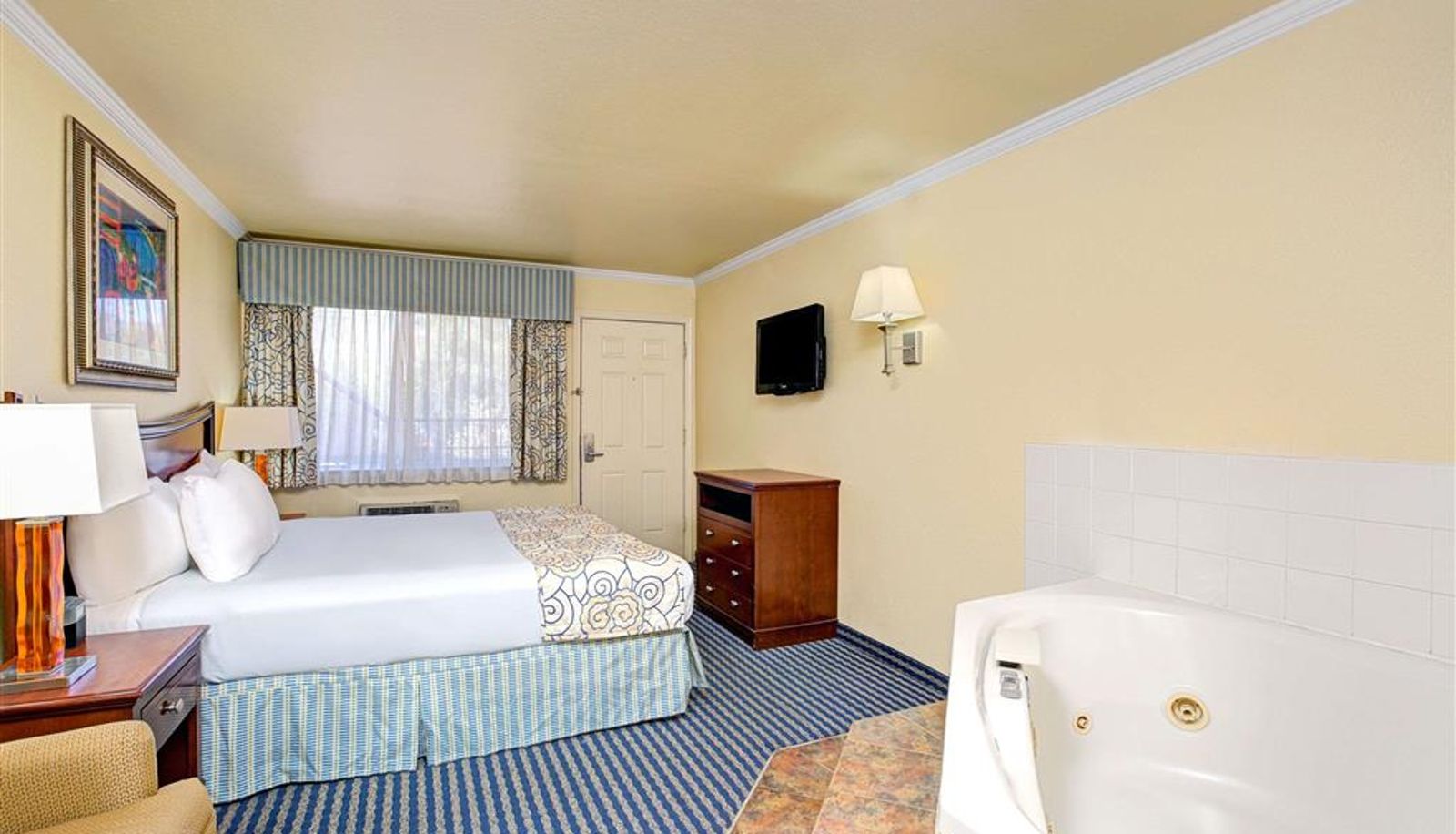 Room - Super 8 by Wyndham Santa Cruz Beach