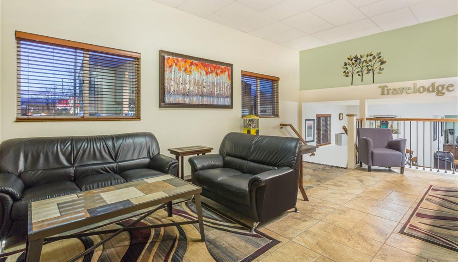 Lobby - Travelodge by Wyndham Loveland/Fort Collins Area