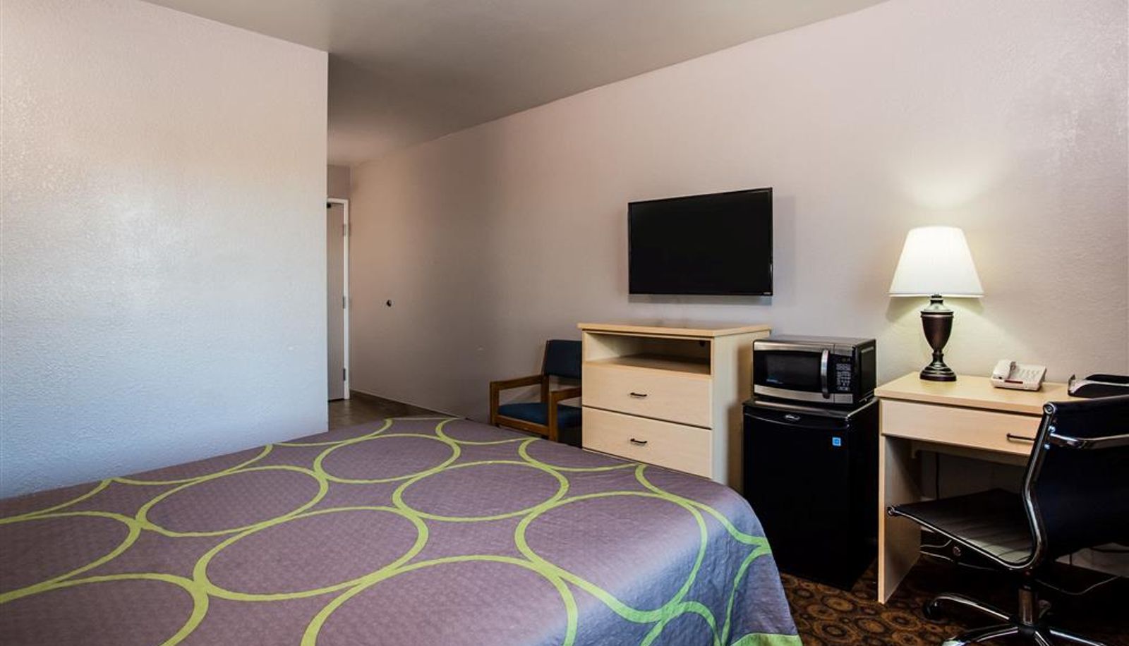 Room - Super 8 by Wyndham Vacaville