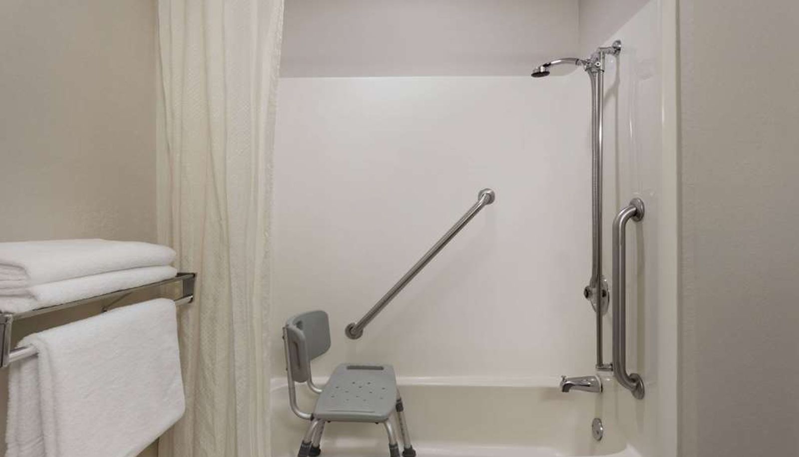 Zimmer - Super 8 by Wyndham Madison South