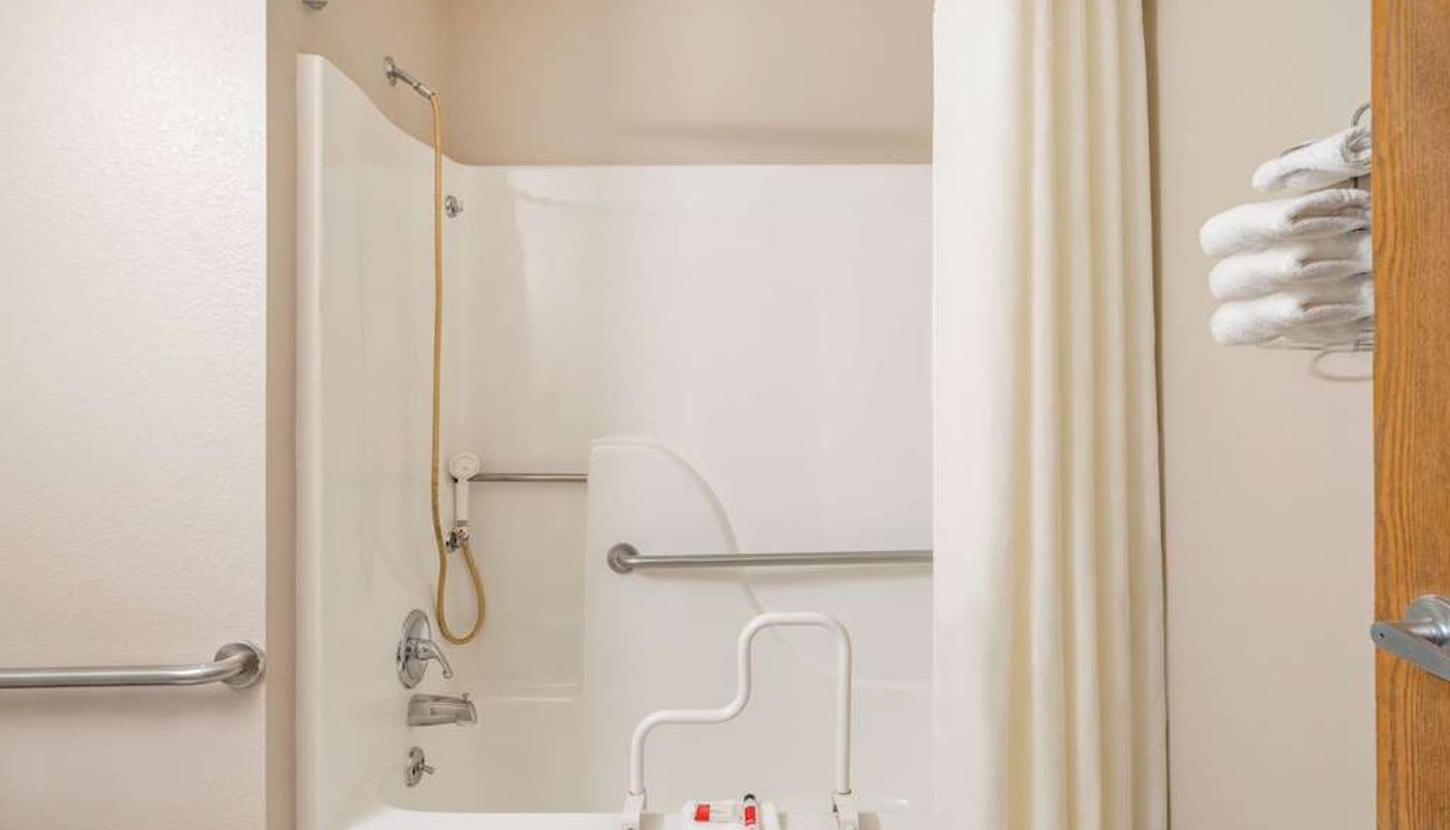 Zimmer - Super 8 by Wyndham Clinton