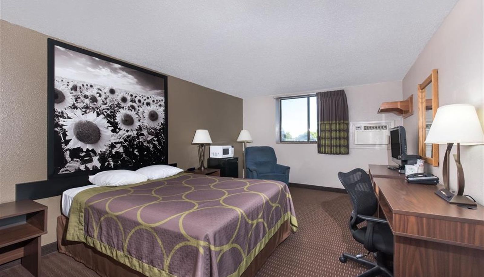 Room - Super 8 by Wyndham Bismarck
