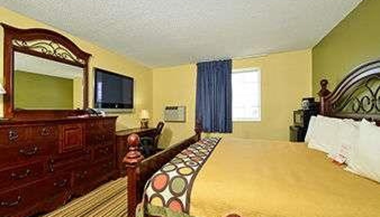 Camera - Super 8 by Wyndham Minot Airport