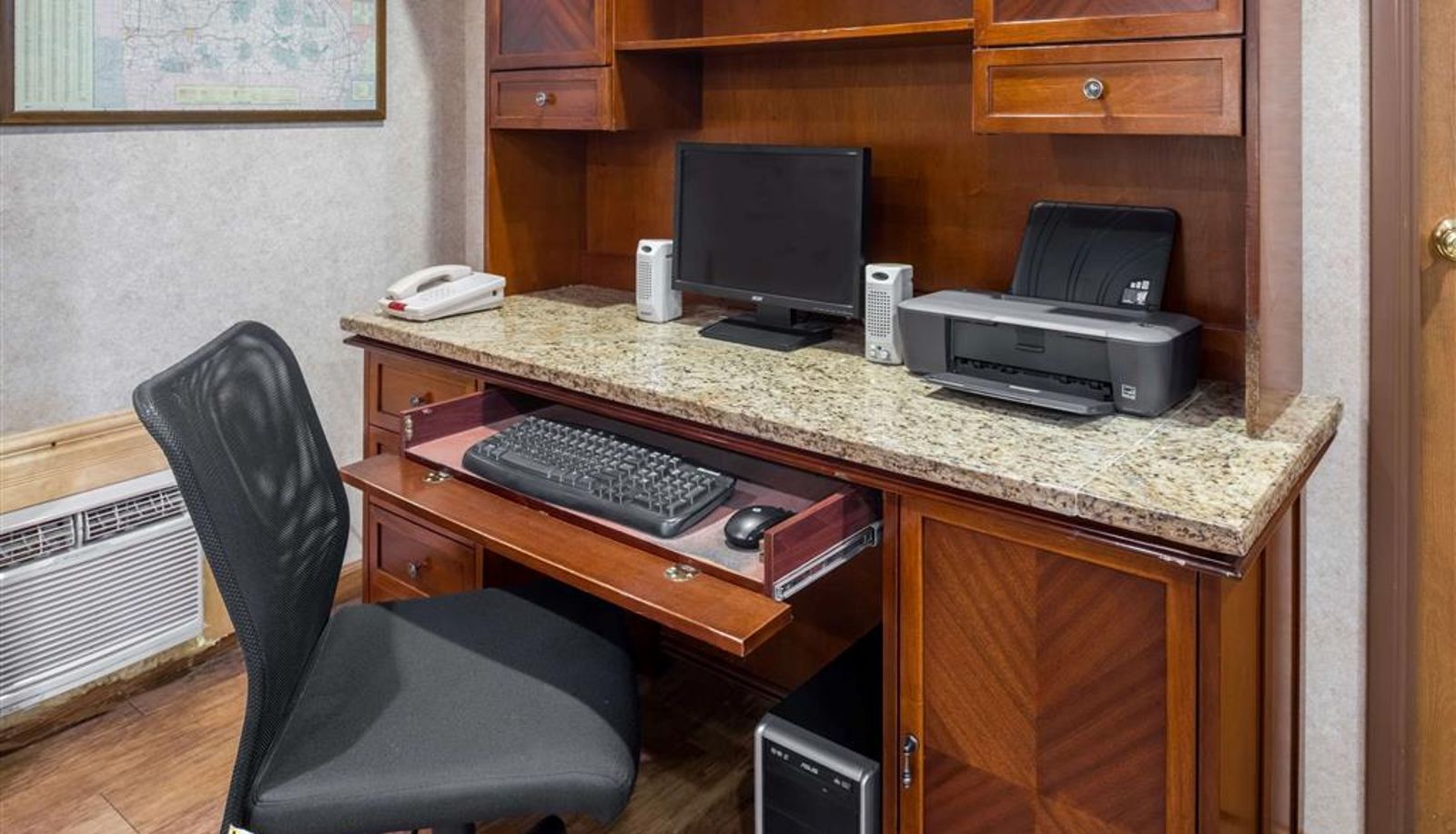 Business-centrum - Super 8 by Wyndham Lebanon
