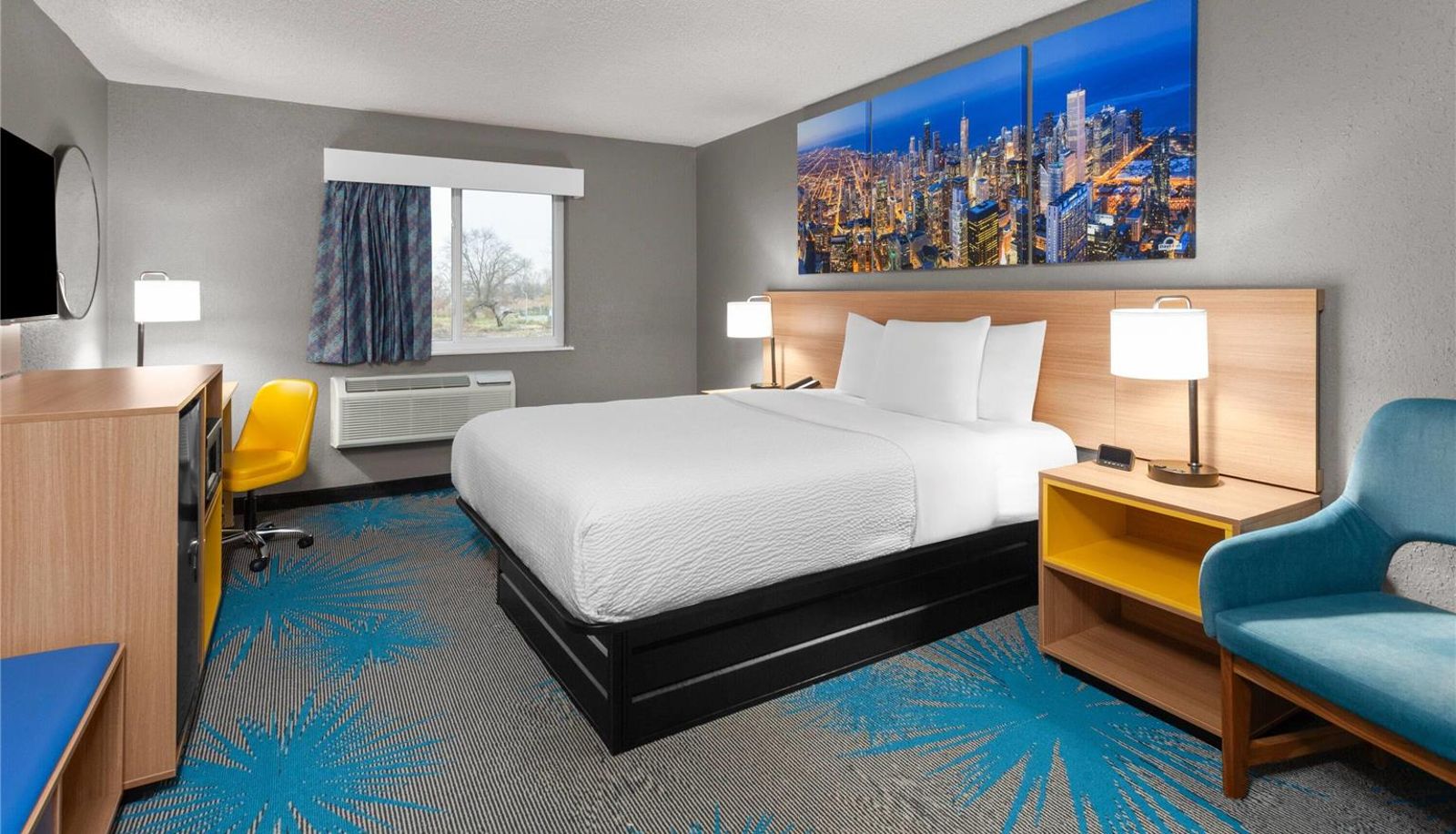 Zimmer - Days Inn by Wyndham Waukegan
