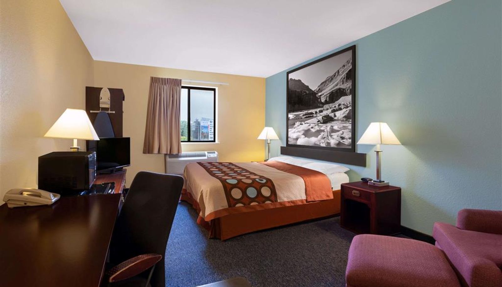 Room - Super 8 by Wyndham Helena