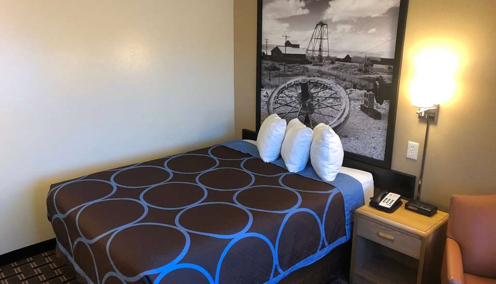 Zimmer - Super 8 by Wyndham Carson City/Lake Tahoe