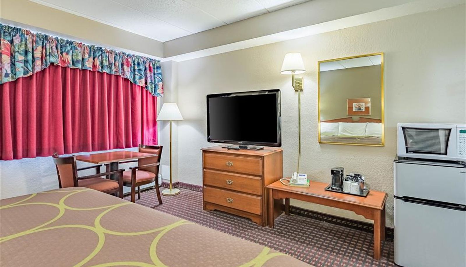 Zimmer - Rodeway Inn Saint Joseph