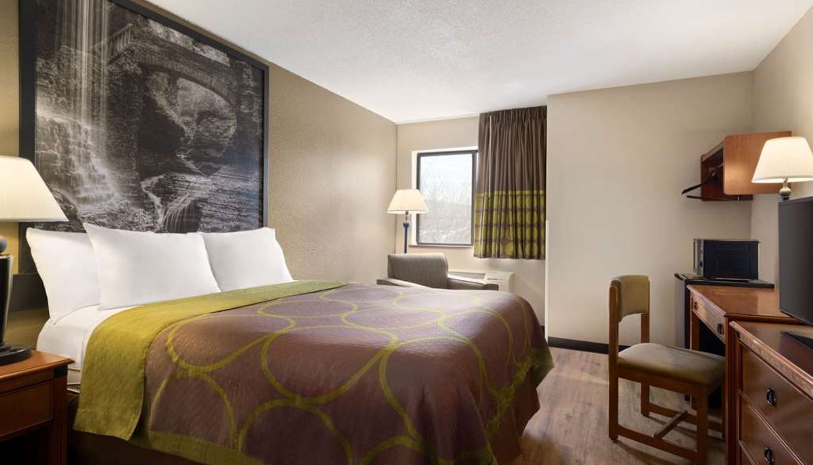 Zimmer - Super 8 by Wyndham Ithaca