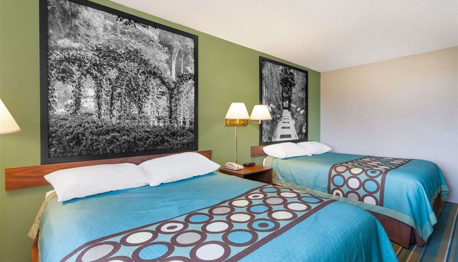 Zimmer - Super 8 by Wyndham Harrisburg Hershey West