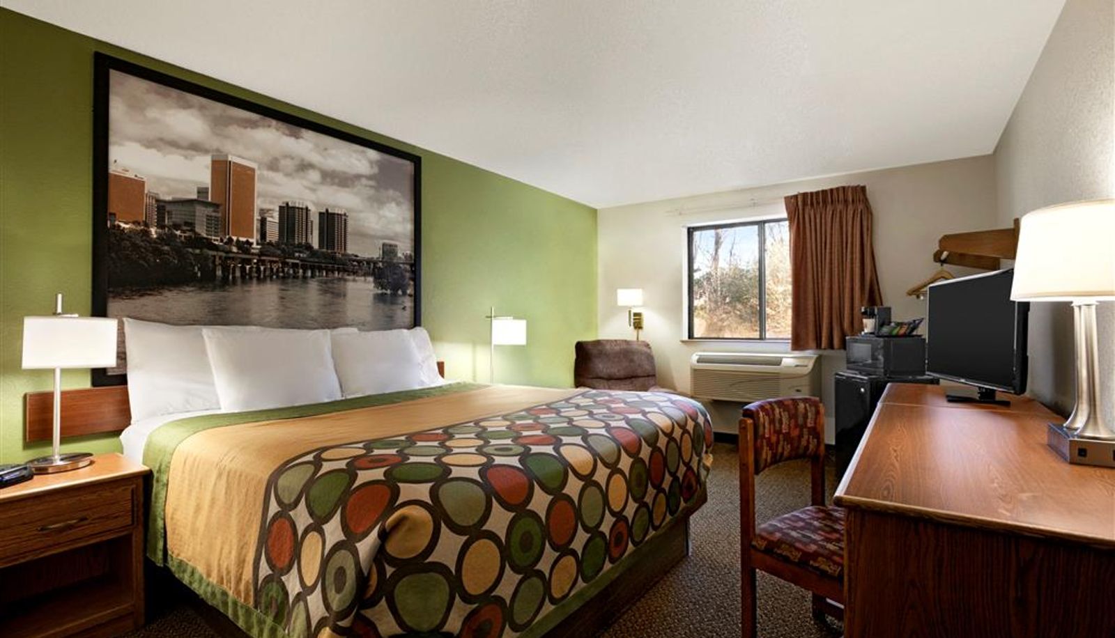 Room - Super 8 by Wyndham Richmond/Chamberlayne Rd