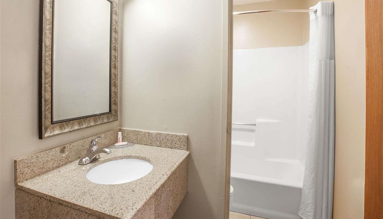 Zimmer - Super 8 by Wyndham Natchitoches
