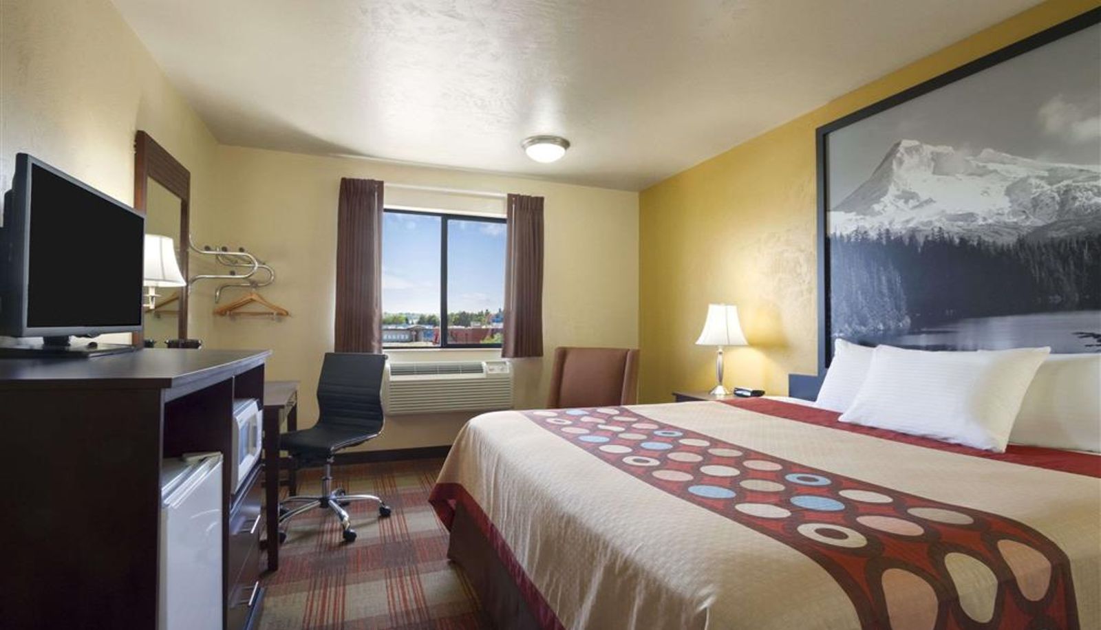 Room - Super 8 by Wyndham Kennewick
