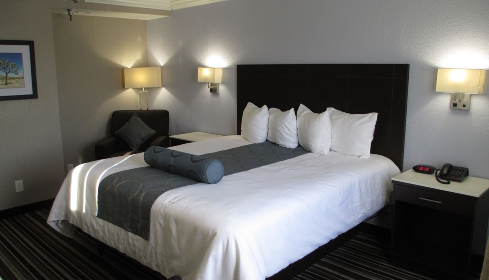 Room - Best Western Plus Diamond Valley Inn