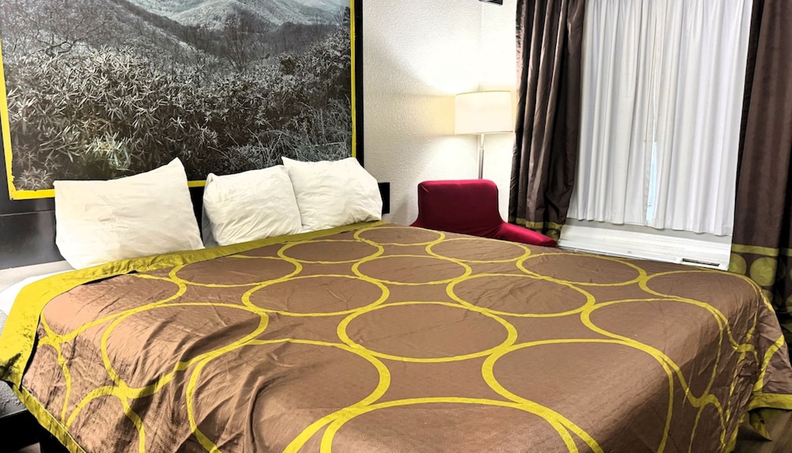 Apartment - Super 8 by Wyndham Tupelo Airport