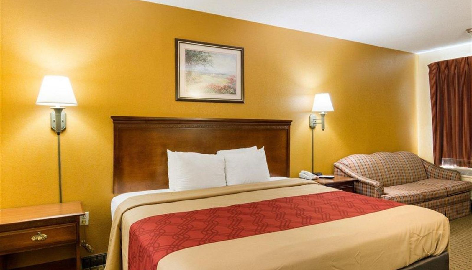 Zimmer - Econo Lodge Fredericksburg near I-95