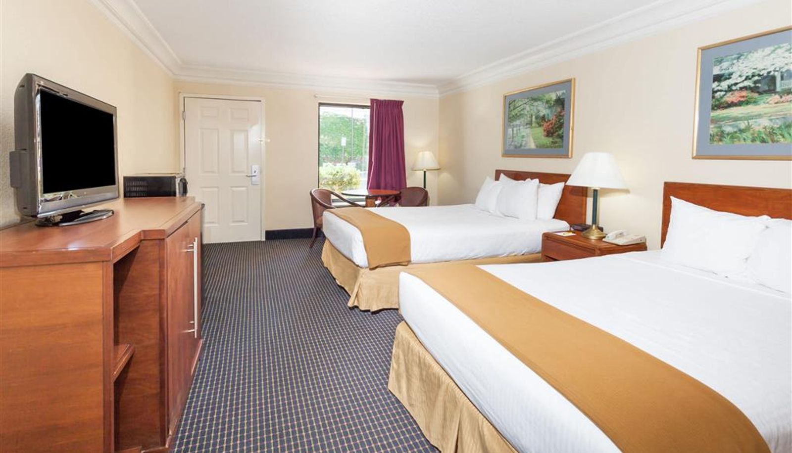 Zimmer - Super 8 by Wyndham Dalton/Convention Center Area