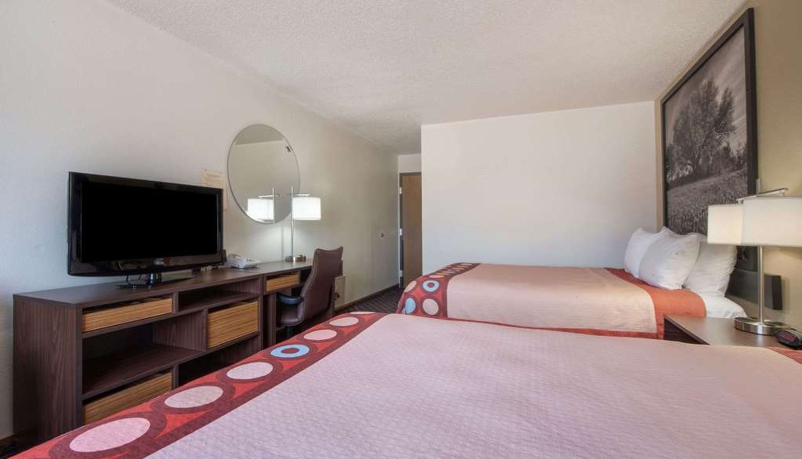 Zimmer - Super 8 by Wyndham College Station